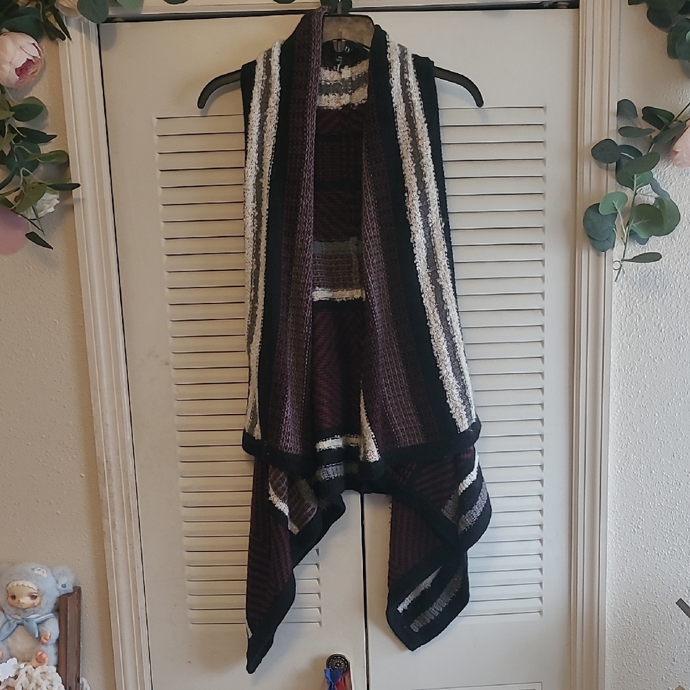 a.n.a Black and Cream Striped Sleeveless Women's Cardigan.